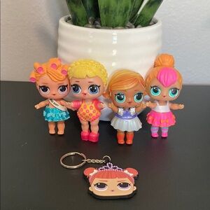 L.O.L. Surprise! Dolls Set & Keychain
